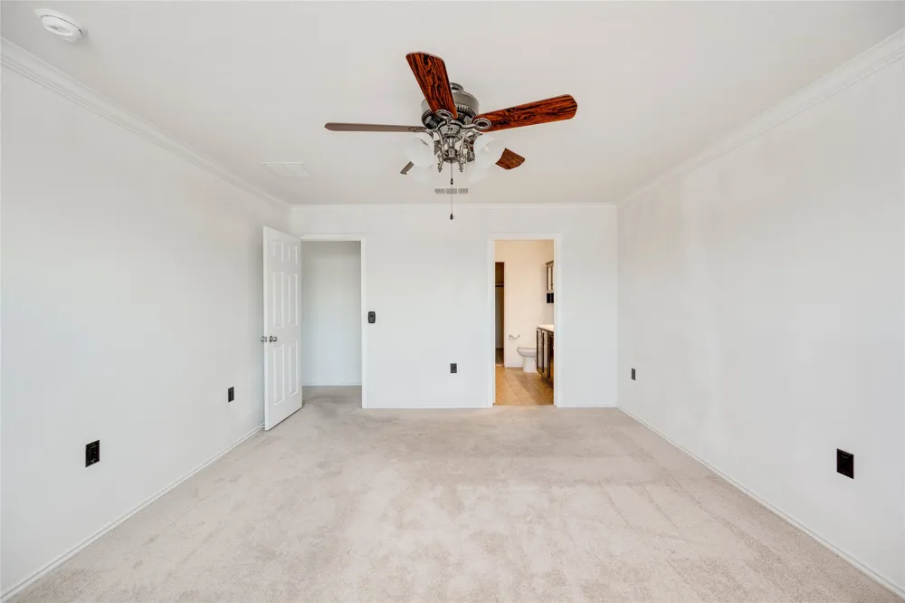 5701 Cass Court Austin, TX 78754