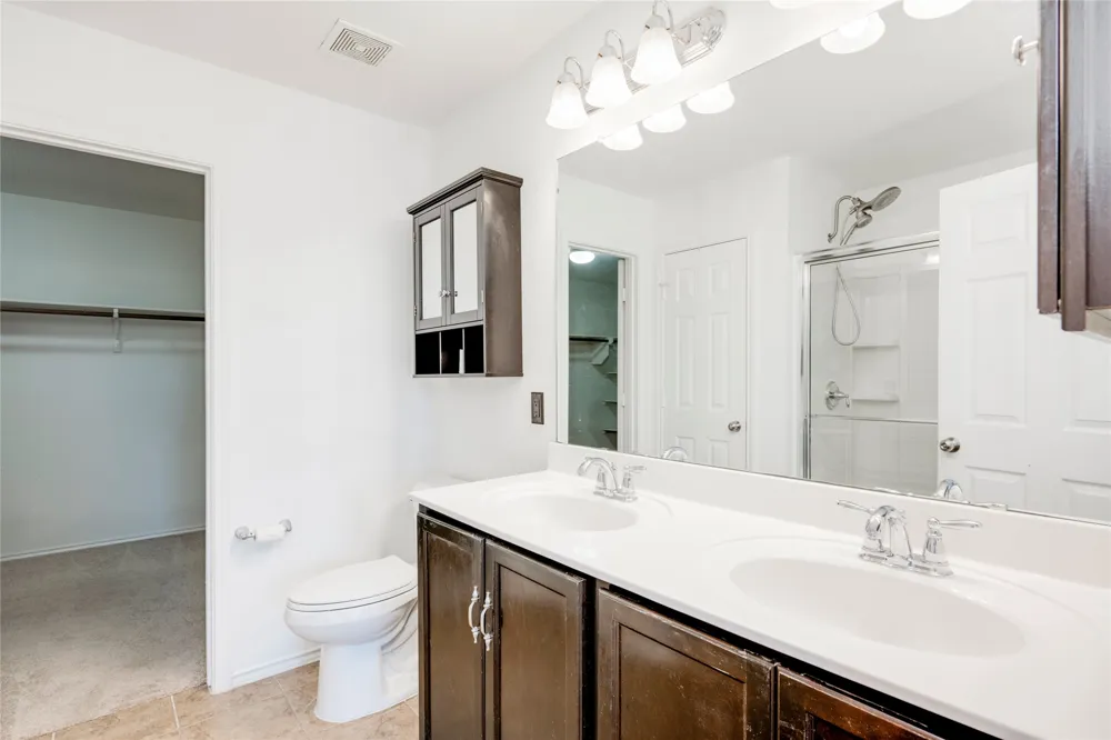 5701 Cass Court Austin, TX 78754
