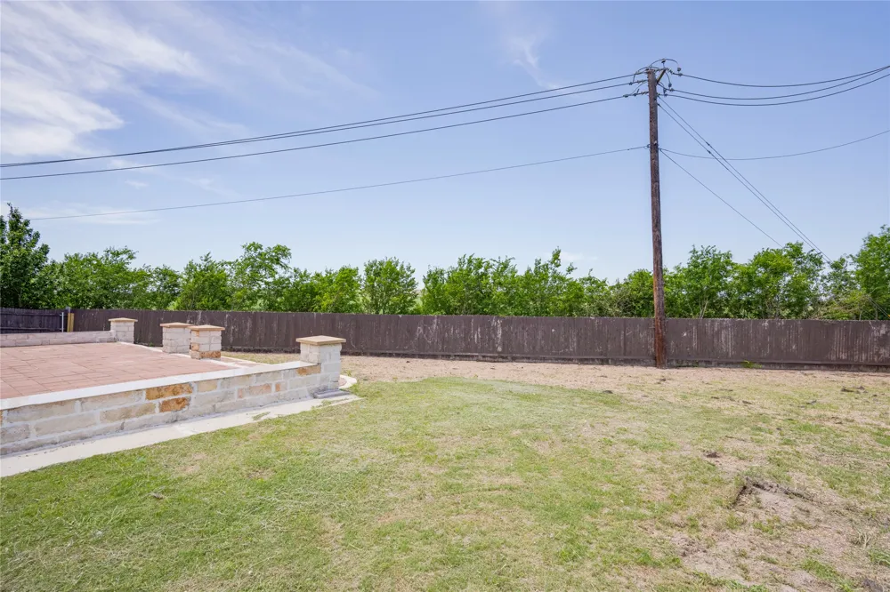 5701 Cass Court Austin, TX 78754