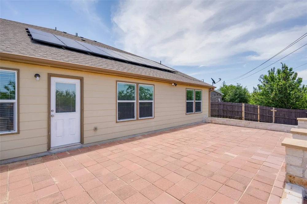 5701 Cass Court Austin, TX 78754