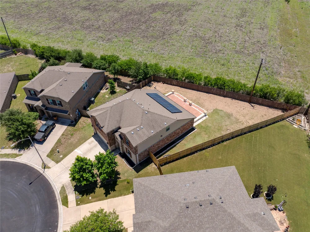 5701 Cass Court Austin, TX 78754