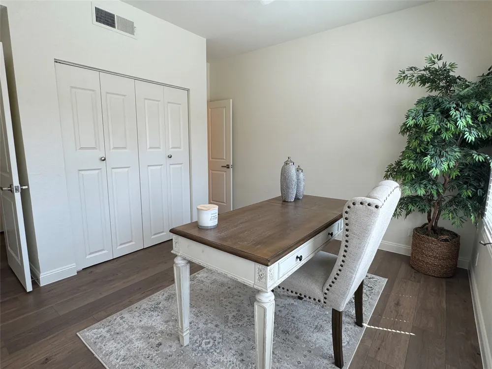 4040 Avondale Avenue #105 Dallas, TX 75219