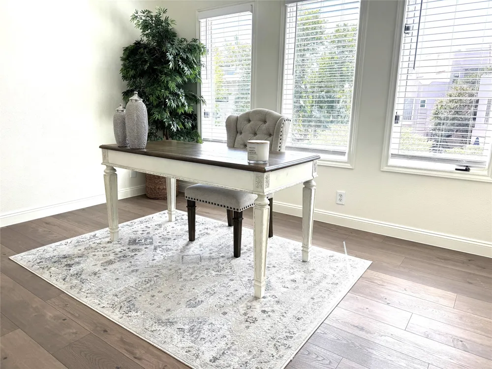 4040 Avondale Avenue #105 Dallas, TX 75219