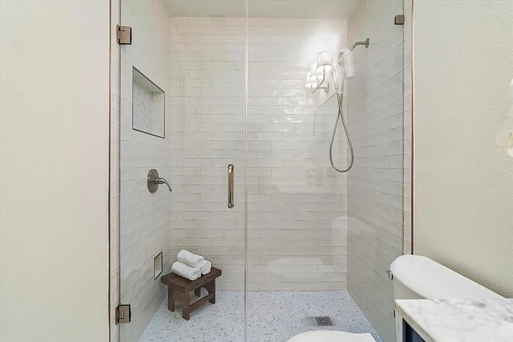 4040 Avondale Avenue #105 Dallas, TX 75219