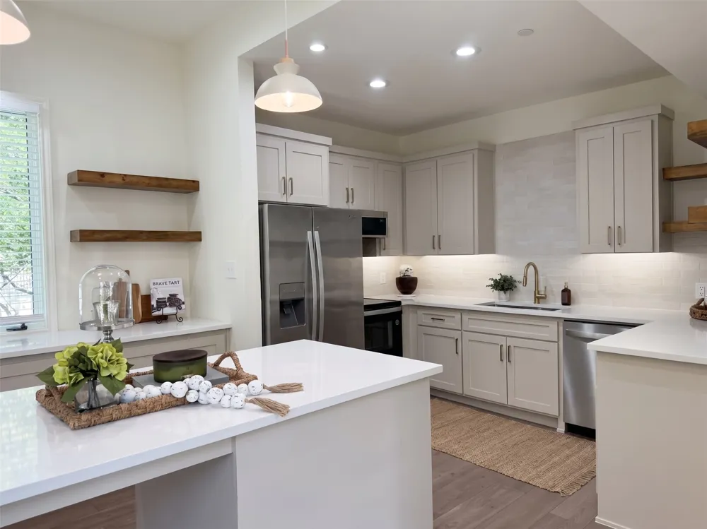 4040 Avondale Avenue #105 Dallas, TX 75219
