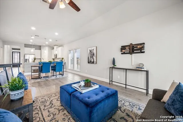2162 WILDRYE LN New Braunfels, TX 78132