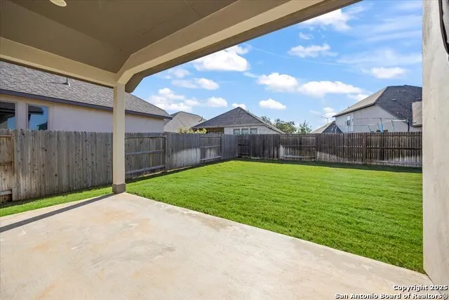 2162 WILDRYE LN New Braunfels, TX 78132