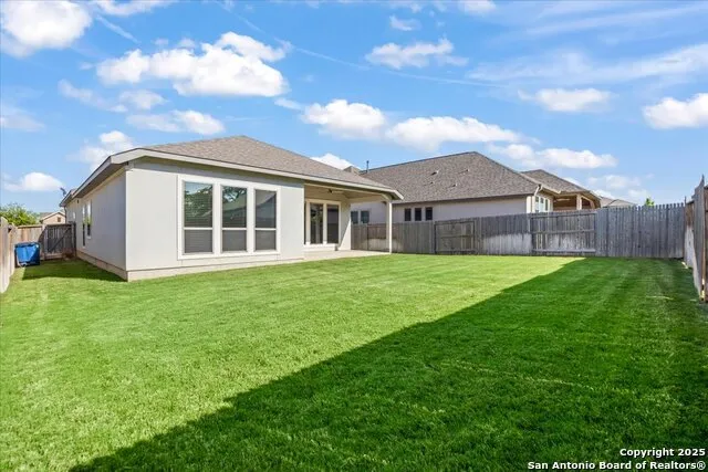 2162 WILDRYE LN New Braunfels, TX 78132