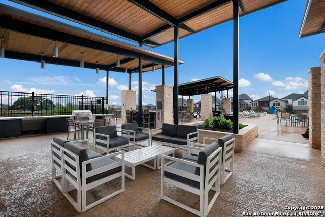 2162 WILDRYE LN New Braunfels, TX 78132