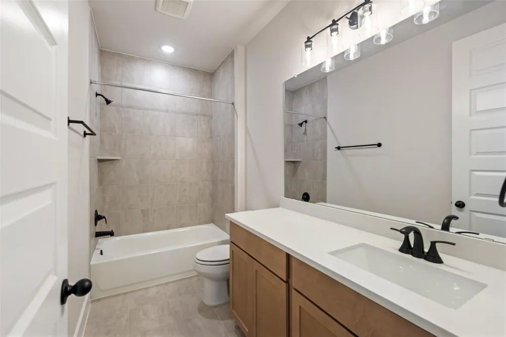 13656 Armstrong Street Conroe, TX 77303
