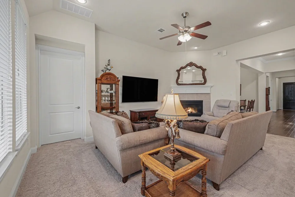 7434 Kearney Hill Lane Spring, TX 77389