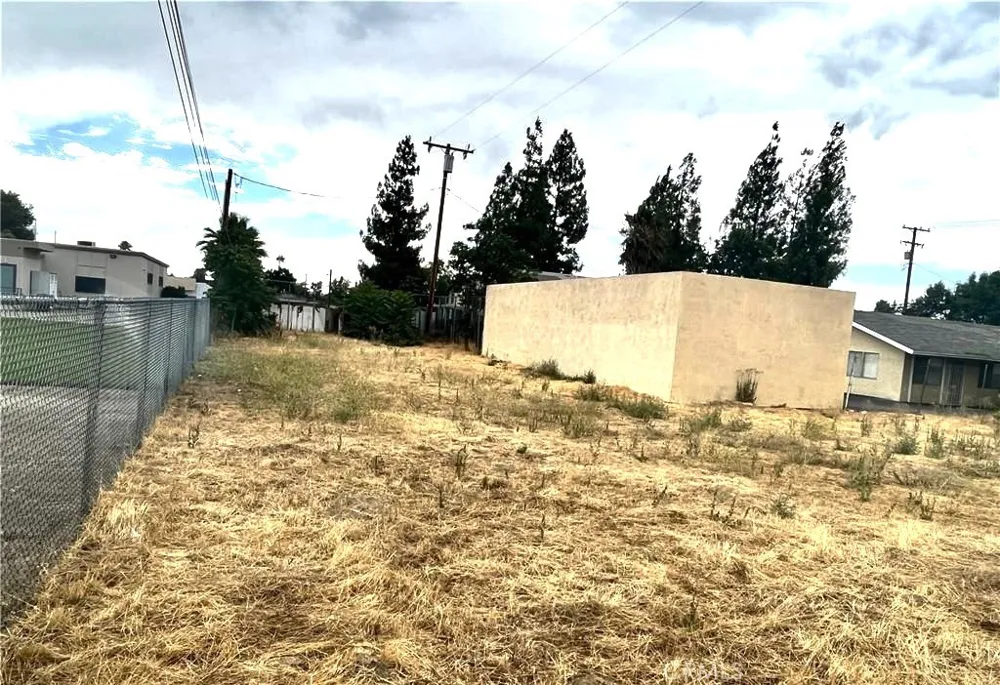 147 Alessandro Street Hemet, CA 92543