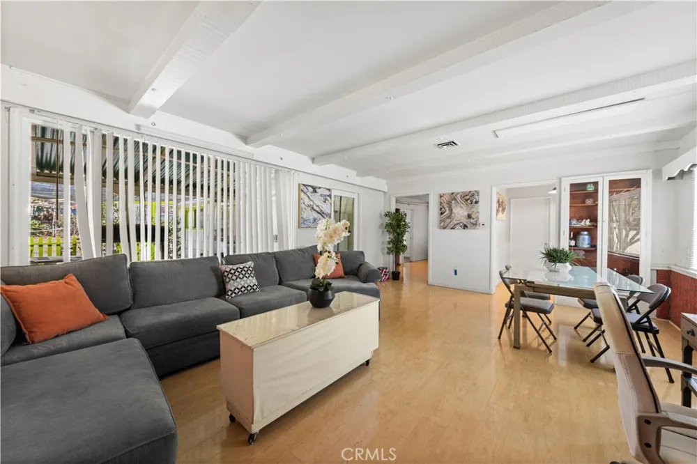 9409 Olive Temple City, CA 91780