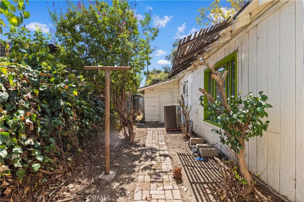 9409 Olive Temple City, CA 91780