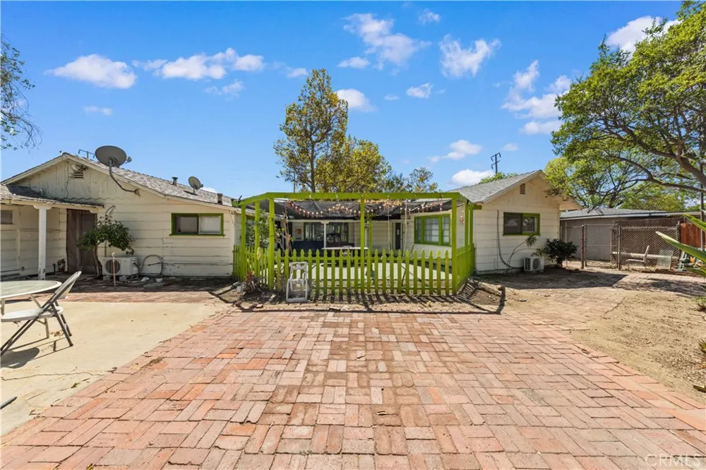 9409 Olive Temple City, CA 91780