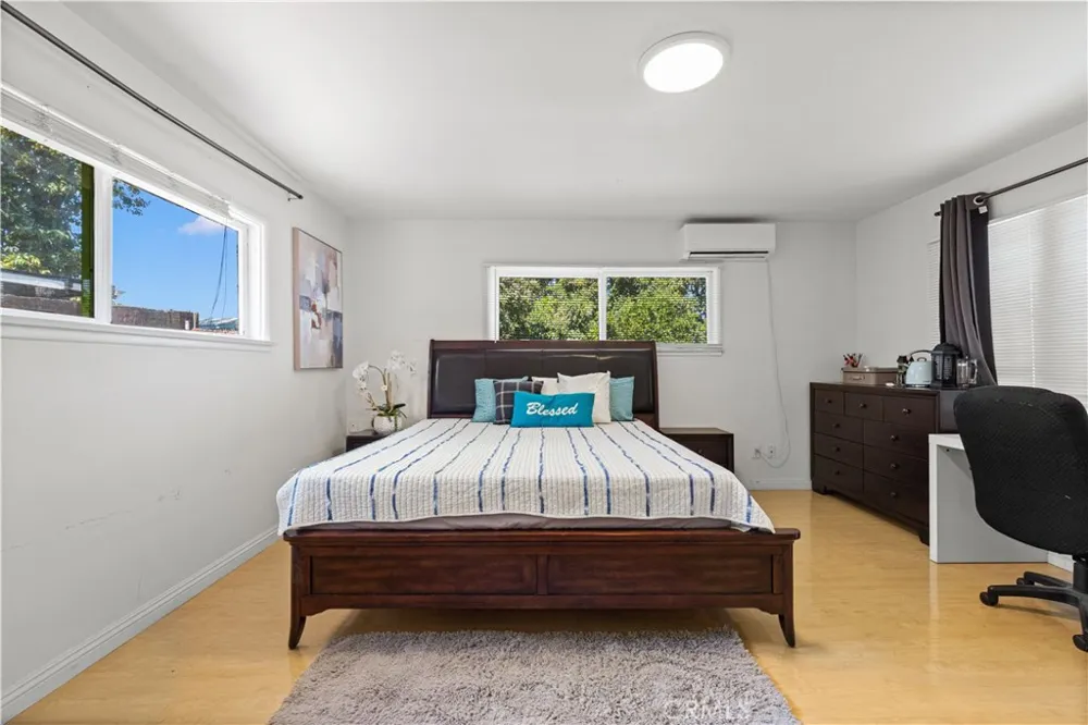9409 Olive Temple City, CA 91780