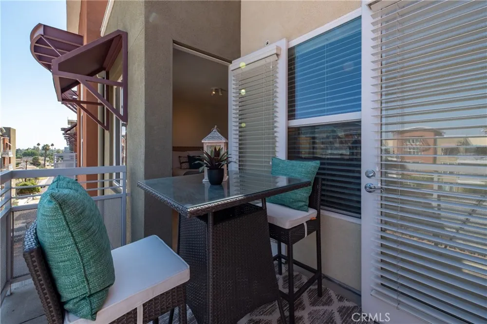 12664 Chapman Avenue #1402 Garden Grove, CA 92840