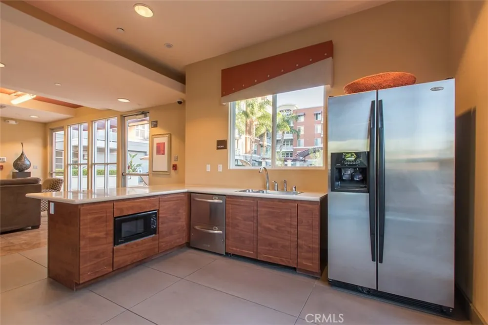 12664 Chapman Avenue #1402 Garden Grove, CA 92840