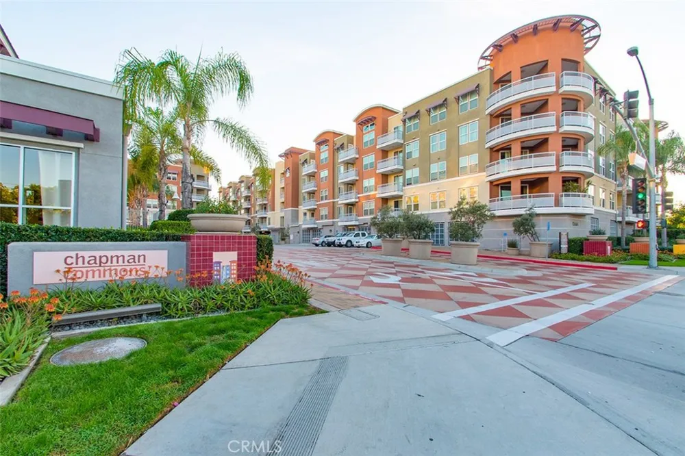 12664 Chapman Avenue #1402 Garden Grove, CA 92840