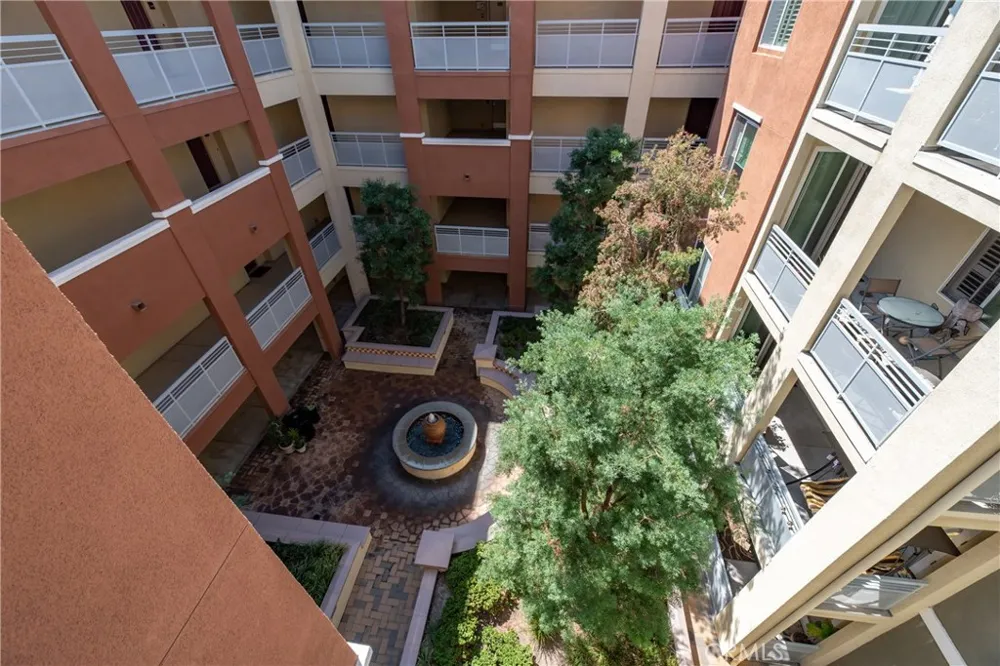 12664 Chapman Avenue #1402 Garden Grove, CA 92840