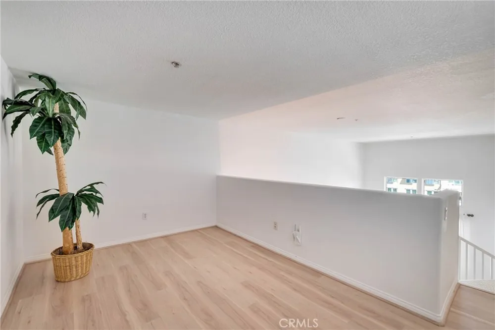 12664 Chapman Avenue #1402 Garden Grove, CA 92840
