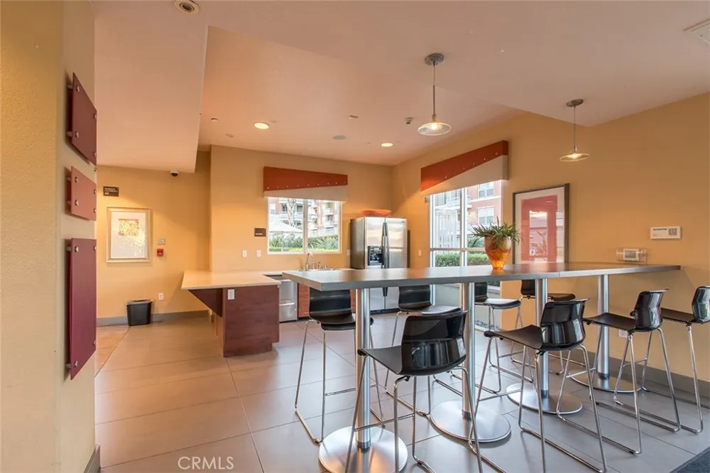 12664 Chapman Avenue #1402 Garden Grove, CA 92840