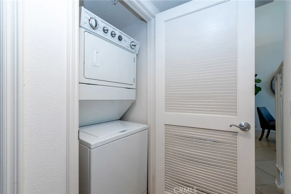 12664 Chapman Avenue #1402 Garden Grove, CA 92840