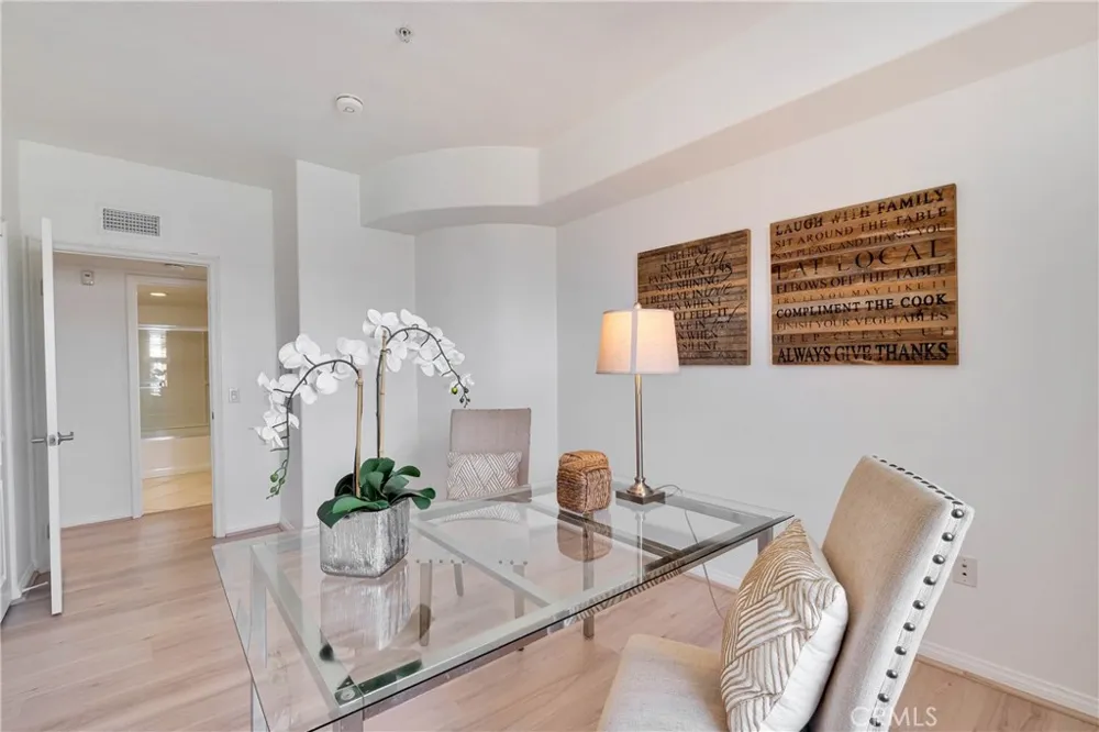12664 Chapman Avenue #1402 Garden Grove, CA 92840