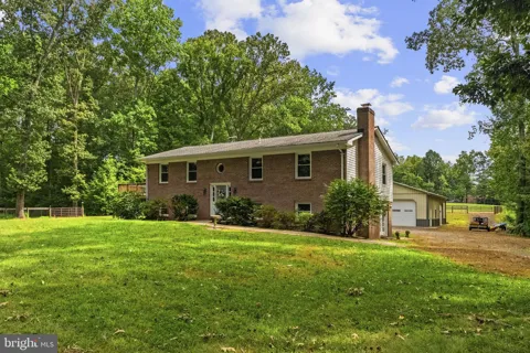 5483 BEACH ROAD