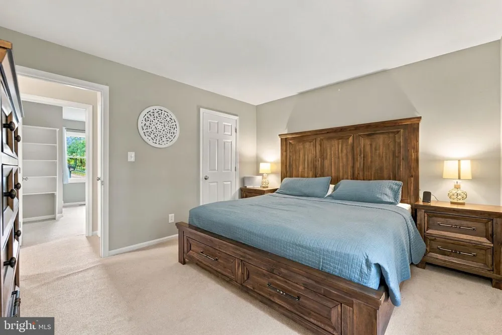 5483 BEACH ROAD Midland, VA 22728