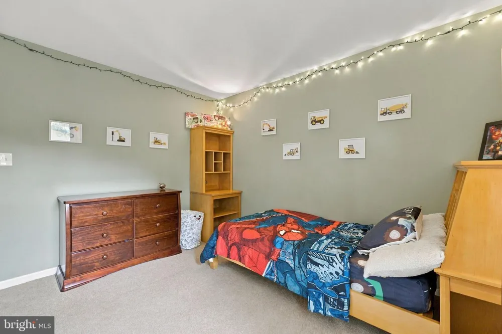 5483 BEACH ROAD Midland, VA 22728