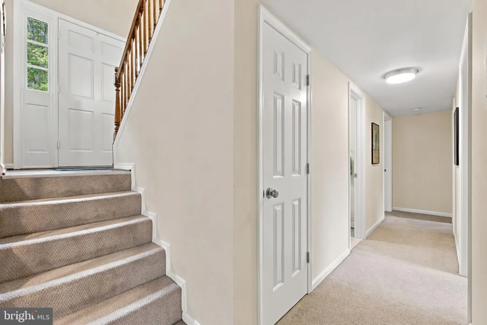 5483 BEACH ROAD Midland, VA 22728