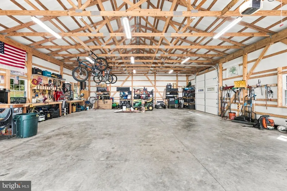 5483 BEACH ROAD Midland, VA 22728