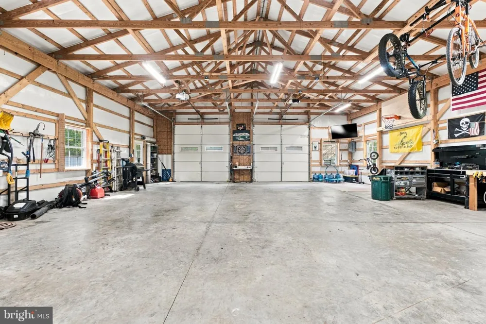 5483 BEACH ROAD Midland, VA 22728