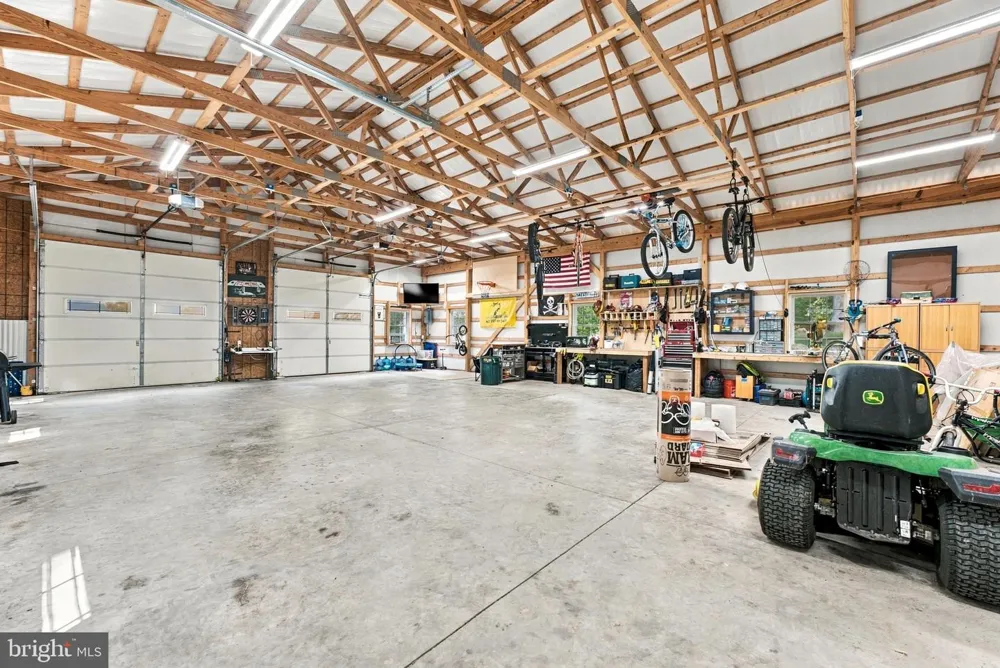 5483 BEACH ROAD Midland, VA 22728