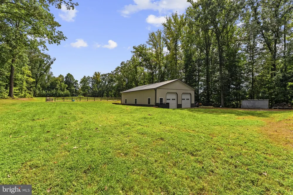 5483 BEACH ROAD Midland, VA 22728