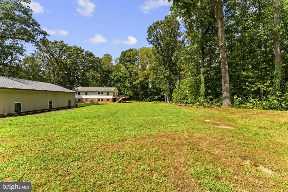 5483 BEACH ROAD Midland, VA 22728