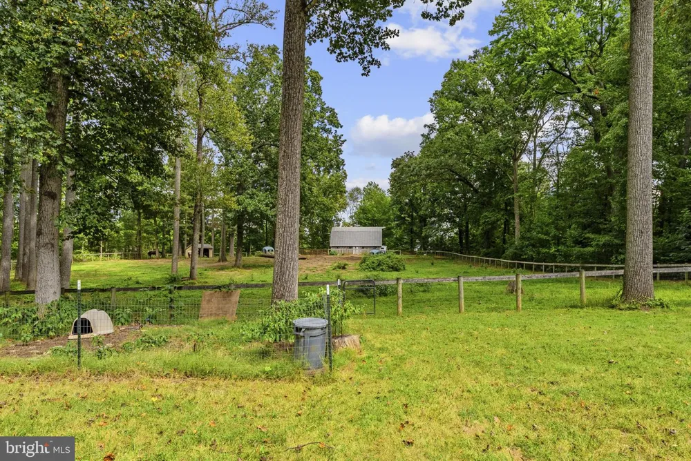 5483 BEACH ROAD Midland, VA 22728