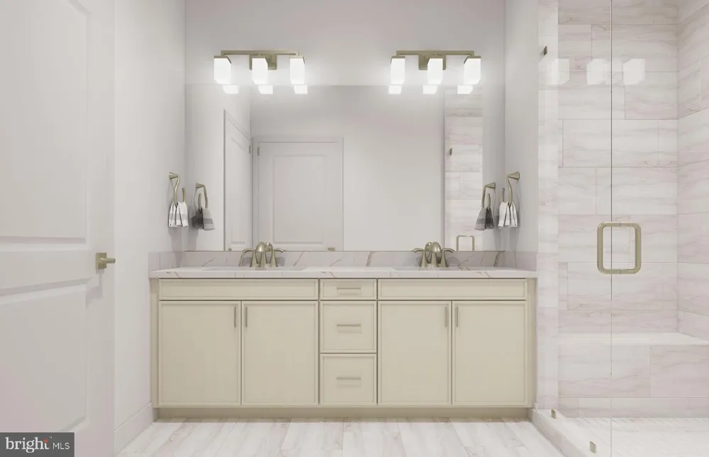 9475 SPRAGUE AVENUE #8 Fairfax, VA 22031
