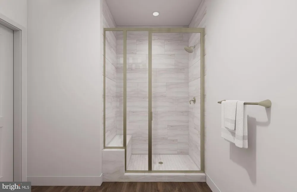 9475 SPRAGUE AVENUE #8 Fairfax, VA 22031