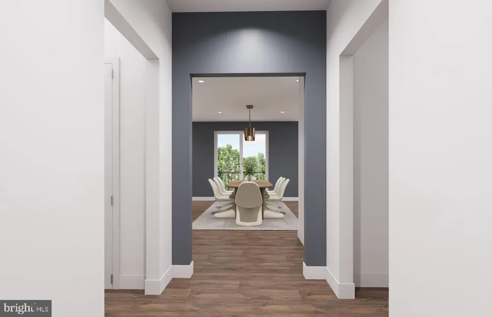 9475 SPRAGUE AVENUE #8 Fairfax, VA 22031