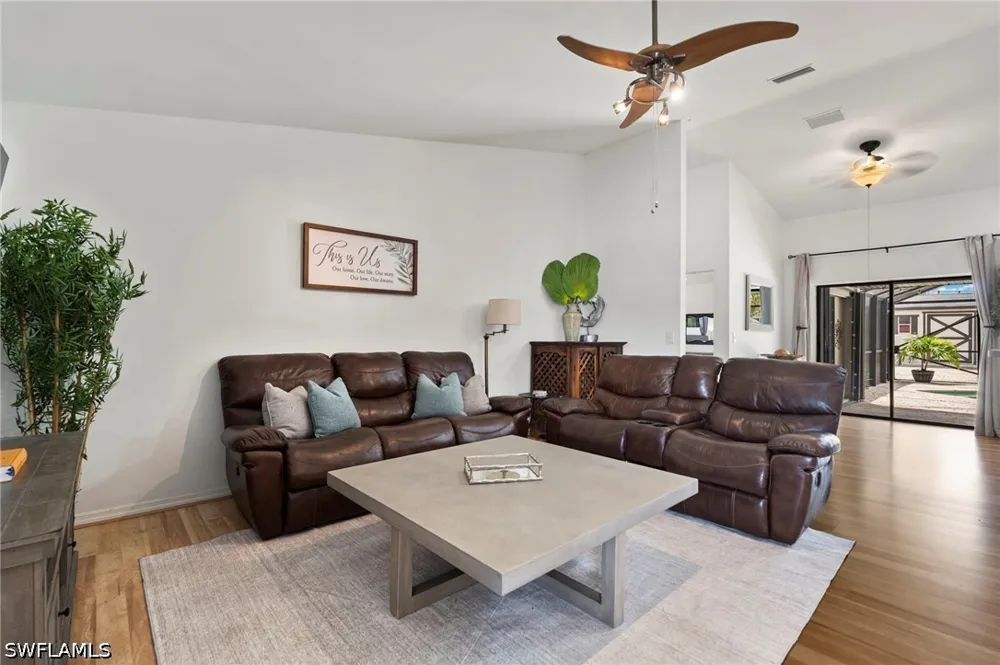 Chardon Place Naples, FL 34110