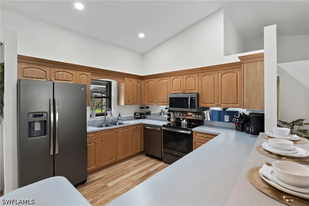 Chardon Place Naples, FL 34110