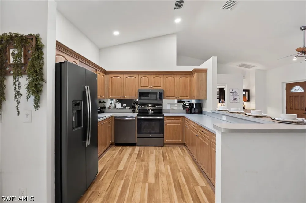 Chardon Place Naples, FL 34110