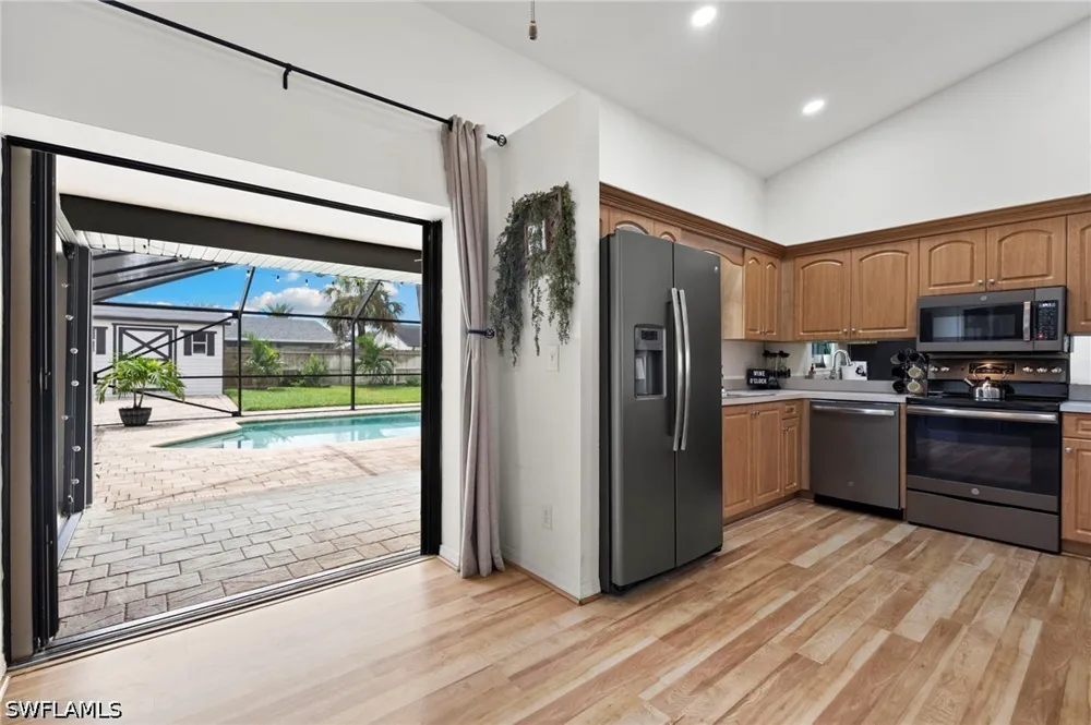 Chardon Place Naples, FL 34110