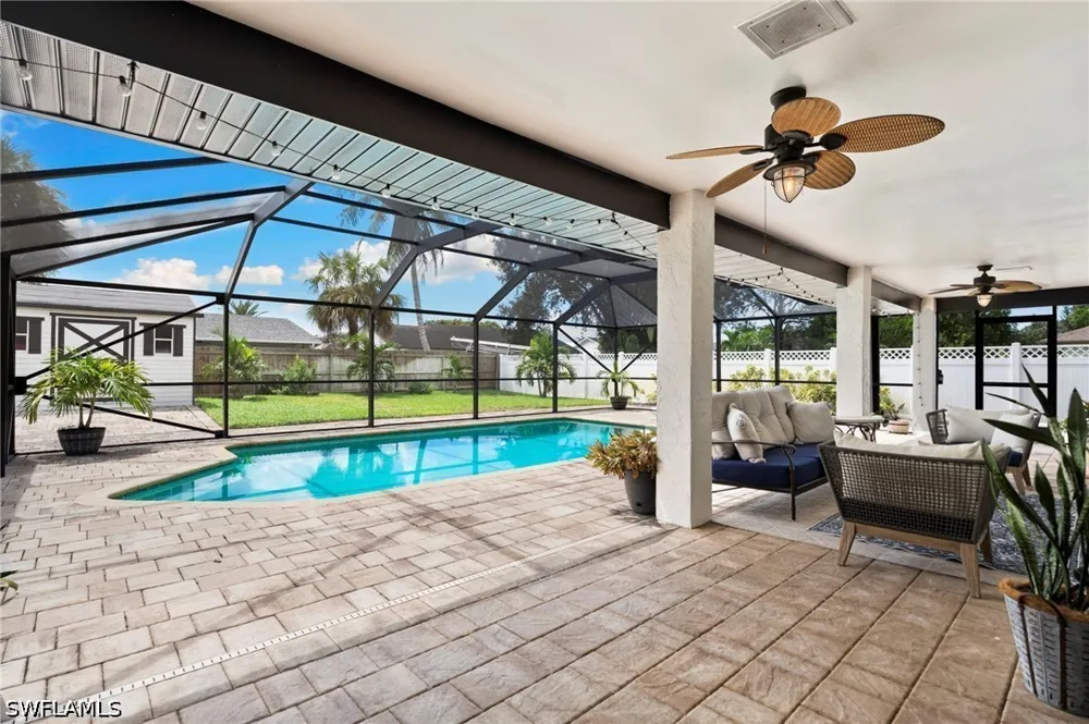 Chardon Place Naples, FL 34110