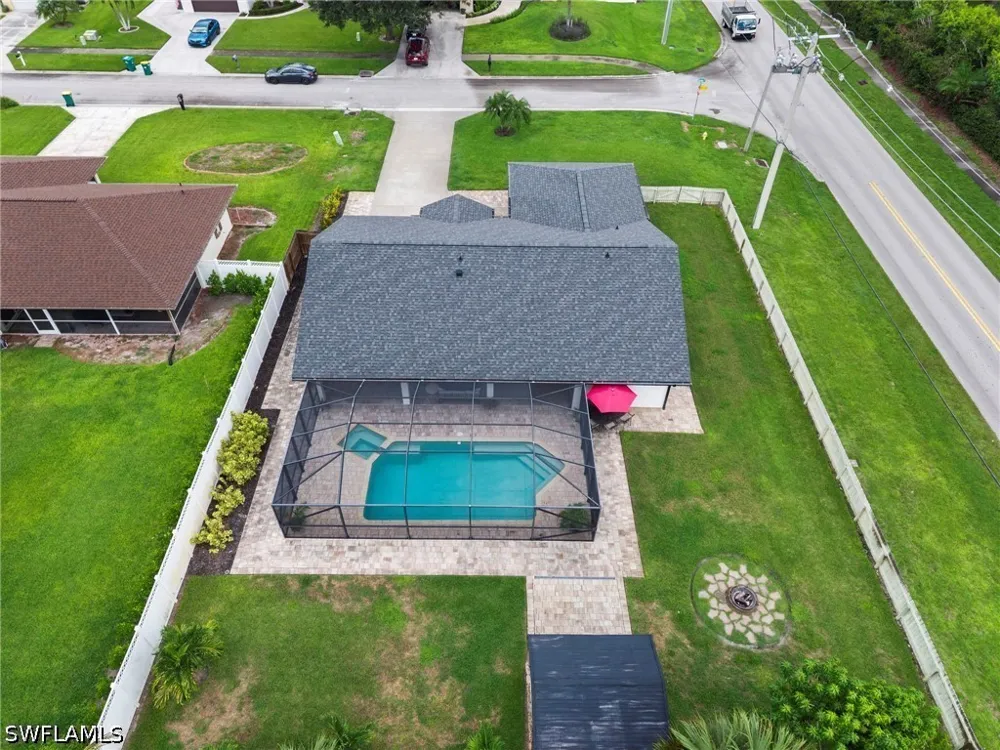 Chardon Place Naples, FL 34110