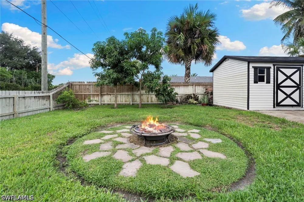 Chardon Place Naples, FL 34110