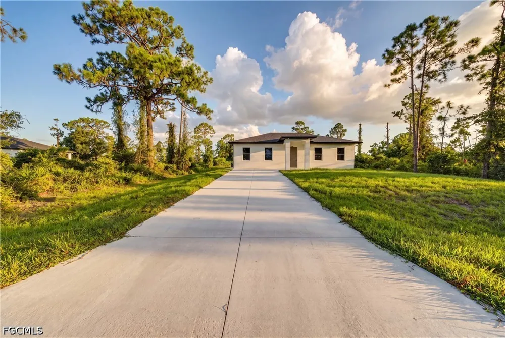 Mangonia Avenue Lehigh Acres, FL 33974