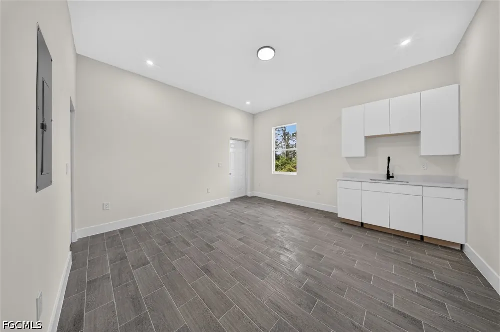 Mangonia Avenue Lehigh Acres, FL 33974